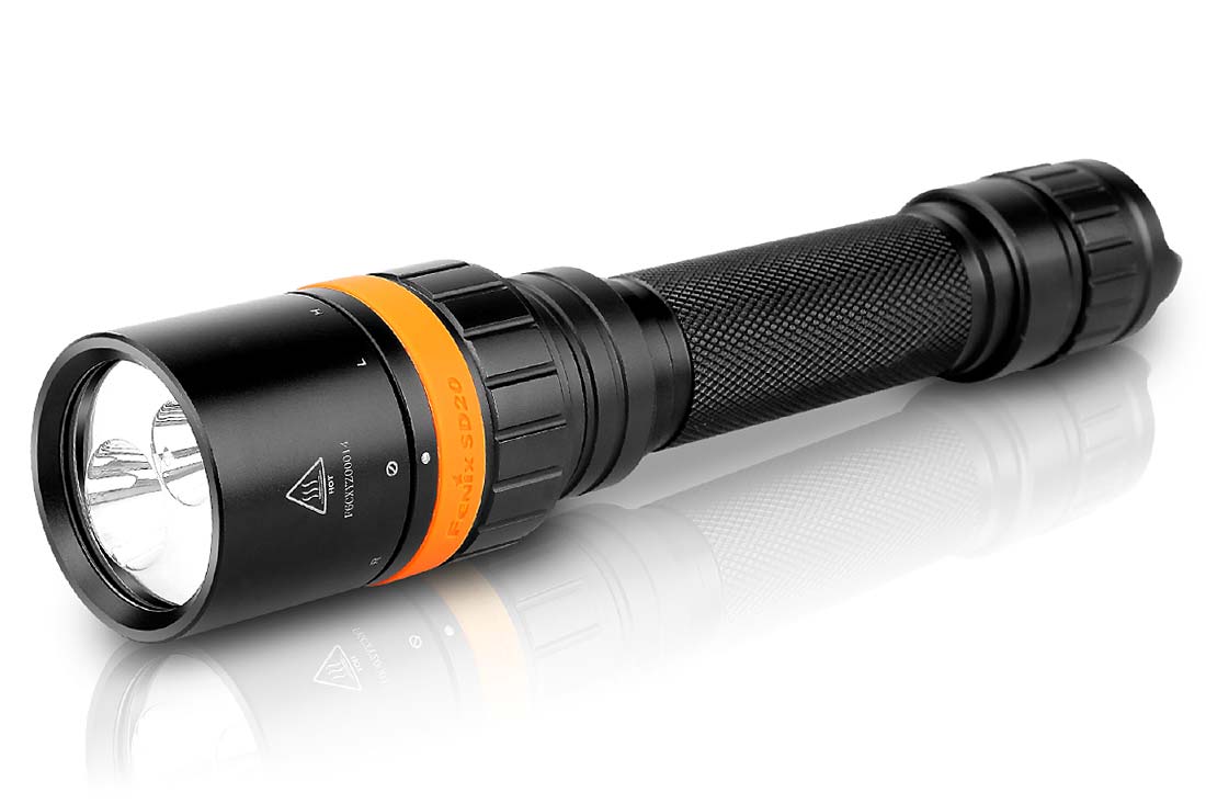 Fenix SD20 Diving Light
