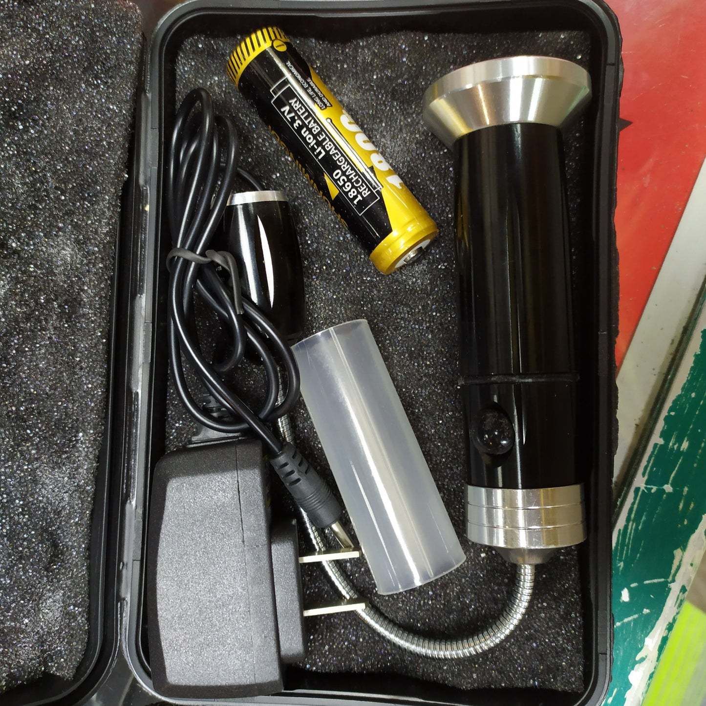 Flex-Head LED Flash Light